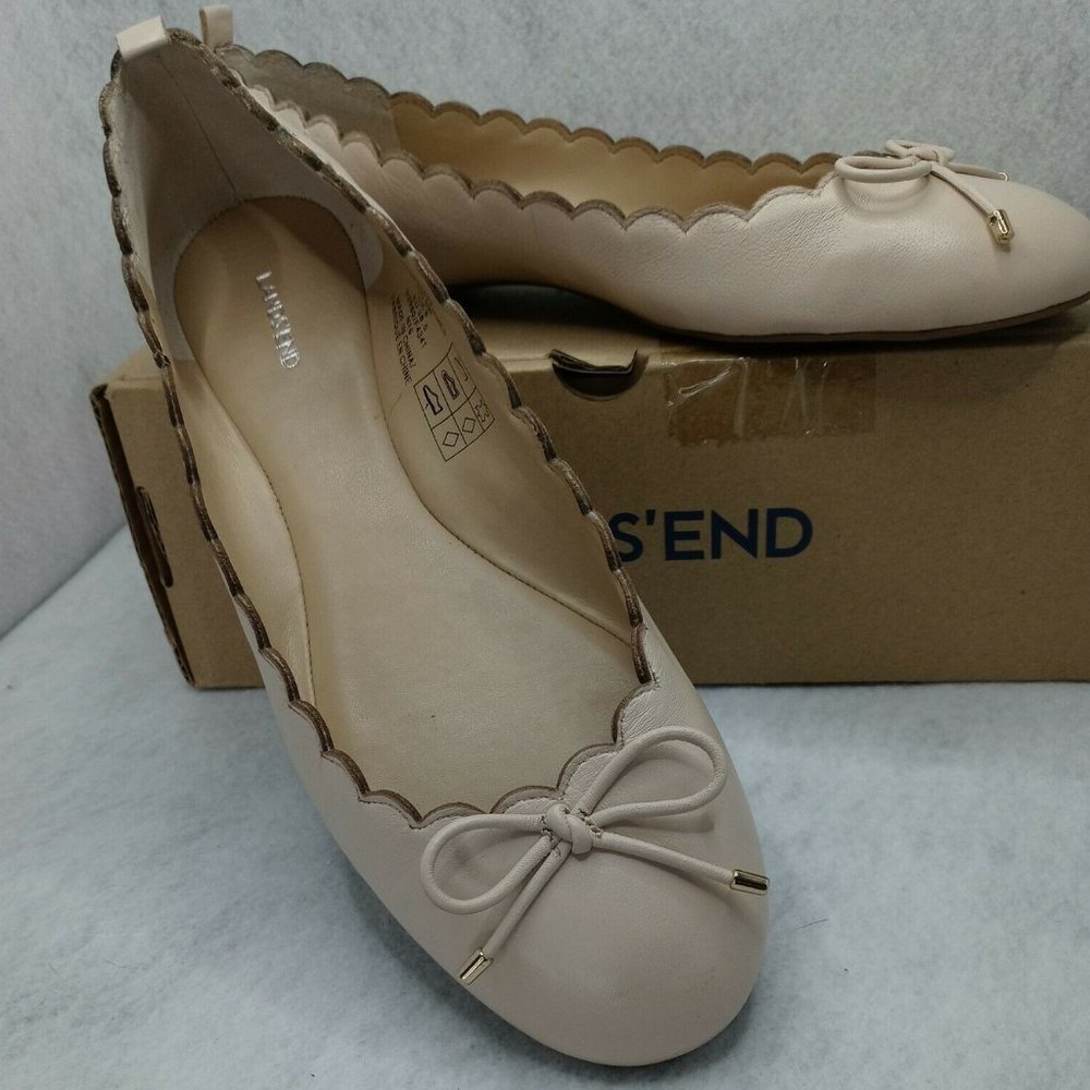 NIB Beige Flats, Sz 8, Land's End Scalloped Flats, New.